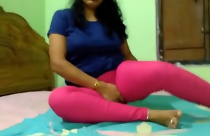 First Time Fucking My Chubby Grown up Maid Manali Singh In My Bedroom