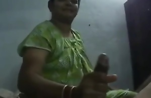 BEST SLIMY Handjob Indian Desi aunty wife