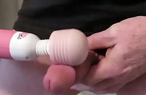 Darrell Maloney Gets Wanting With Pink Vibrator
