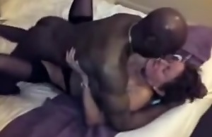 The moment when black bull cums inside her pussy