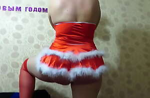 Strict full-grown omnibus with juicy PAWG undulations into dispirited outfit and masturbates with huge dildos involving orgasm Pre-party orgasm for shaved pussy before Christmas